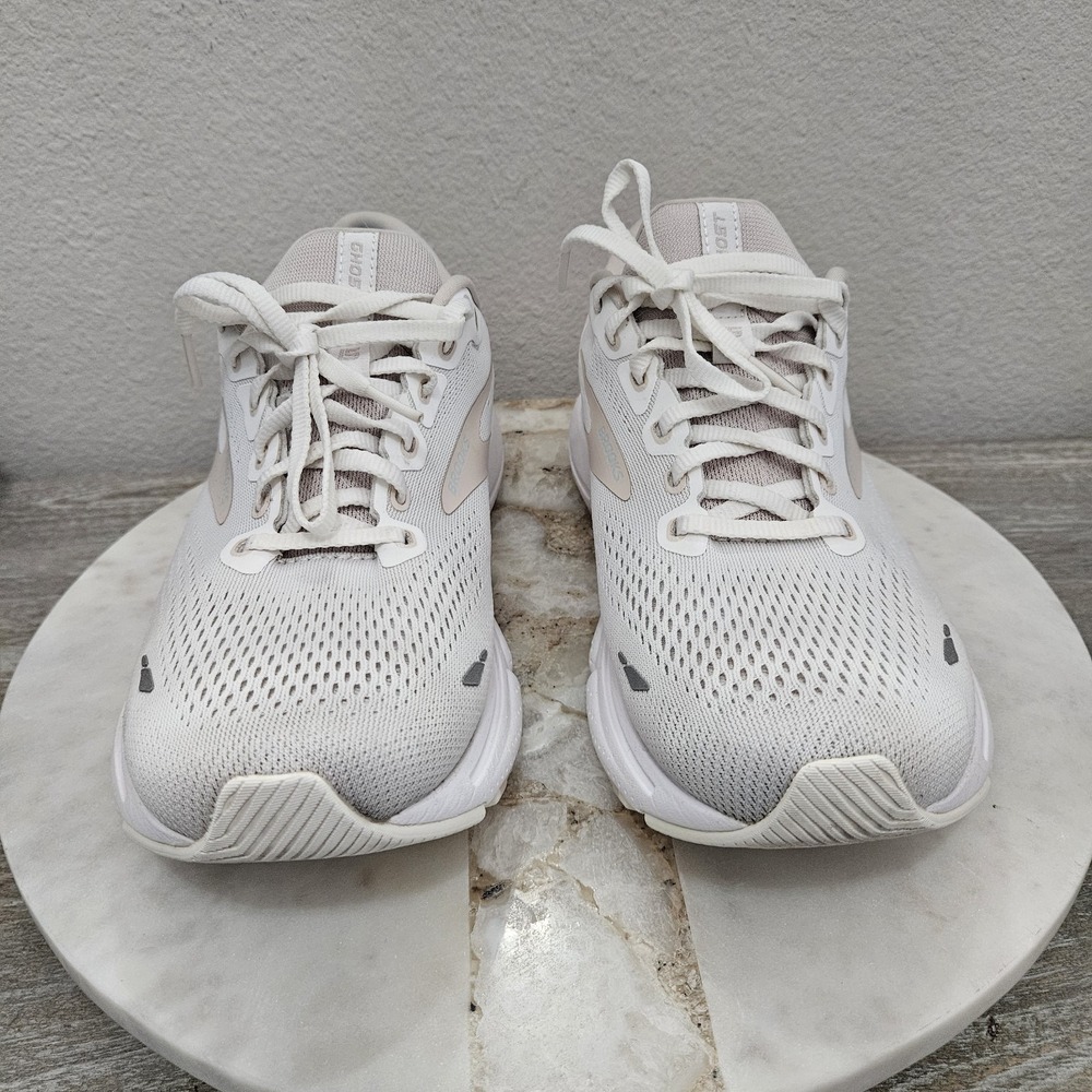 Brooks Ghost 15 Womens 9.5 B Shoes White Running Walking Sneaker 1203801B189 - Picture 5 of 10
